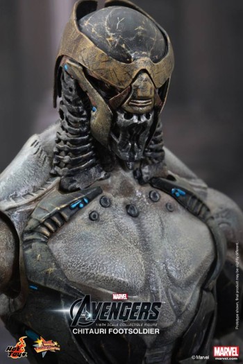 hot toys chitauri set